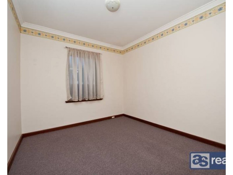 24 Cameron Street, Embleton WA 6062