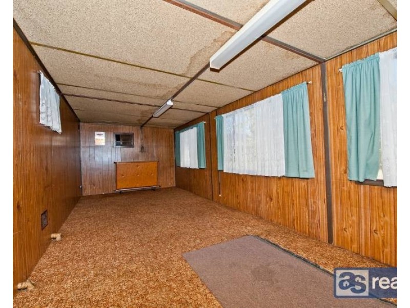 24 Cameron Street, Embleton WA 6062