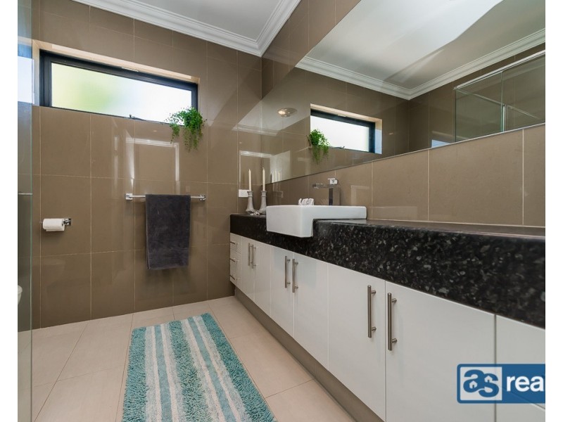 39 Clavering Road, Bayswater WA 6053