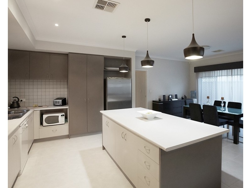 30 Rothbury Road, Embleton WA 6062