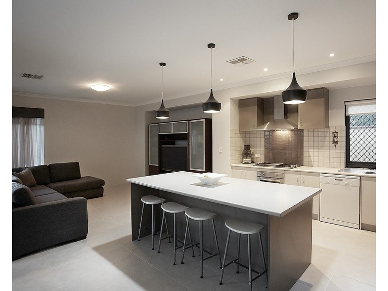 30 Rothbury Road, Embleton WA 6062