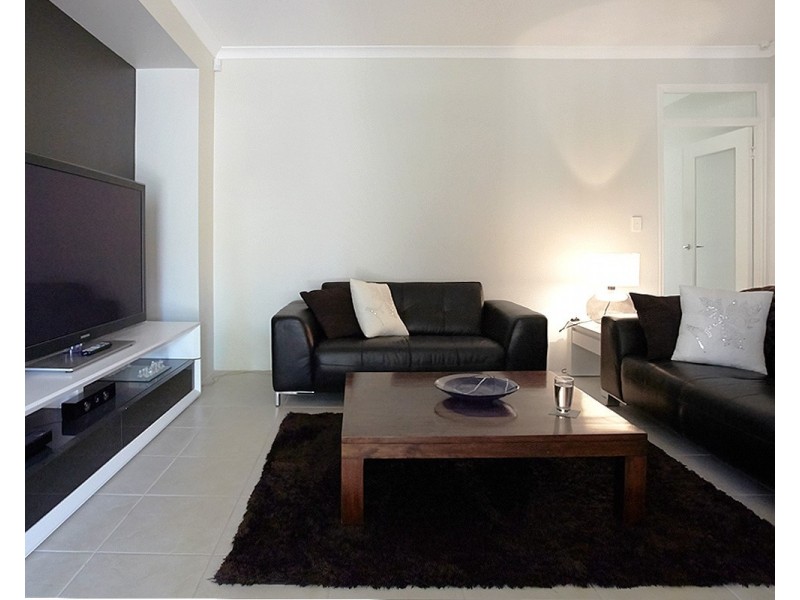 30 Rothbury Road, Embleton WA 6062