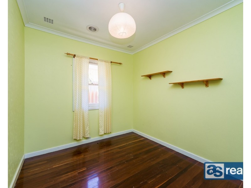 124 Broun Avenue, Embleton WA 6062