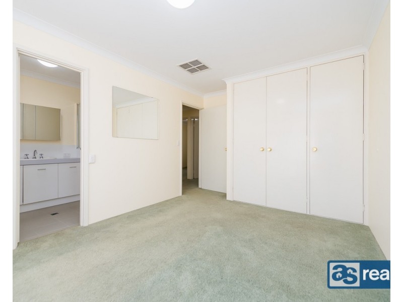 2/1 Chappel Street, Dianella WA 6059