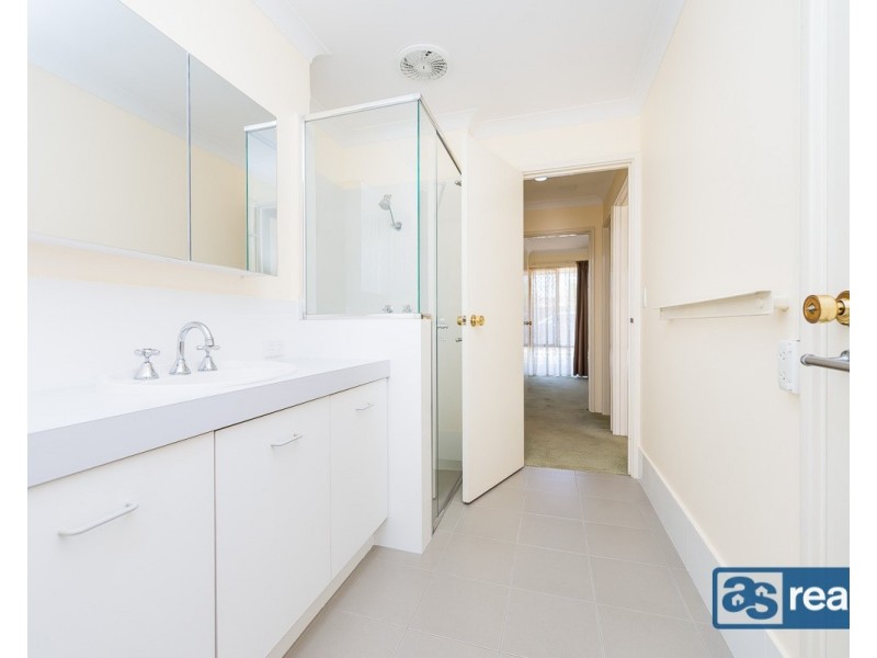 2/1 Chappel Street, Dianella WA 6059