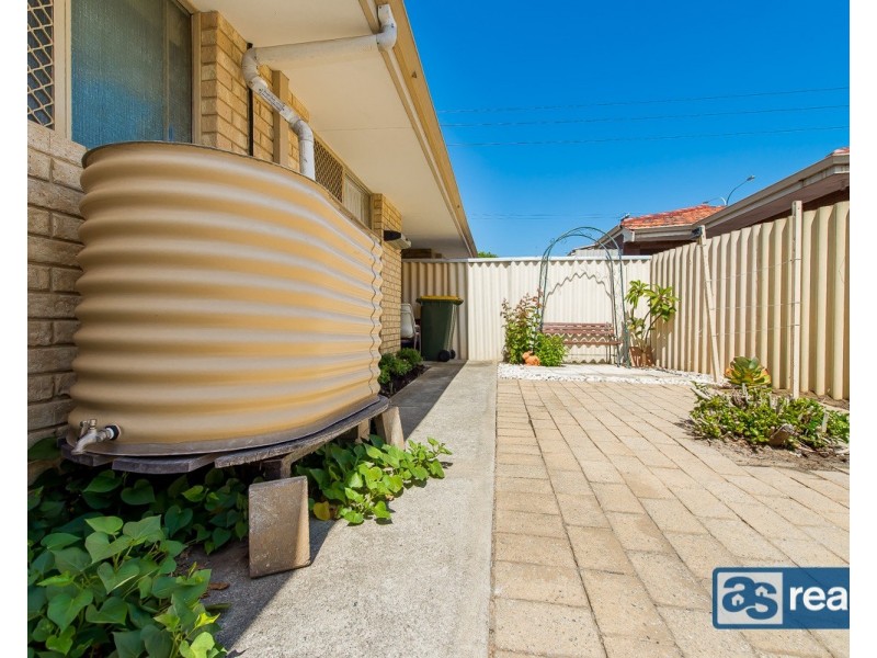 2/1 Chappel Street, Dianella WA 6059