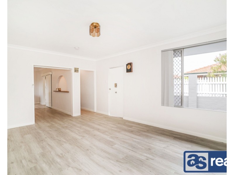 317B The Strand, Dianella WA 6059
