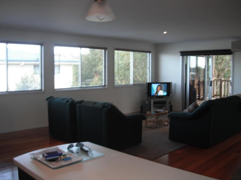 8 Beachcomber Drive, Inverloch VIC 3996