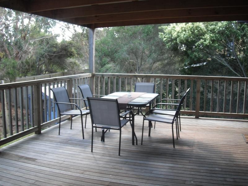 8 Beachcomber Drive, Inverloch VIC 3996