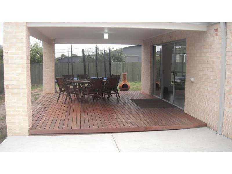 18 Mariner Place, Inverloch VIC 3996