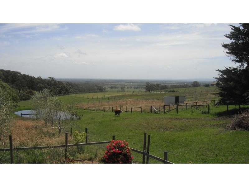 650 Yannathan Road, Nyora VIC 3987