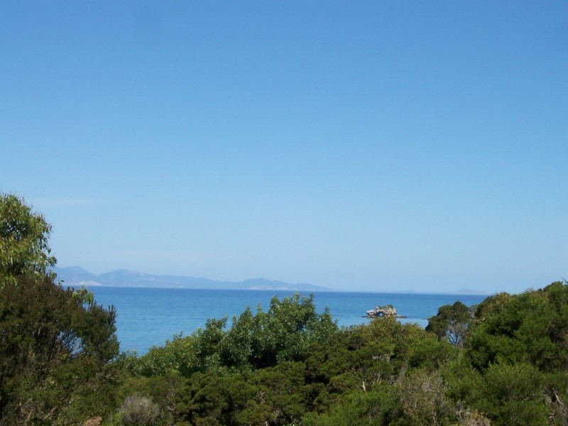 41 Bayside Drive, Walkerville VIC 3956