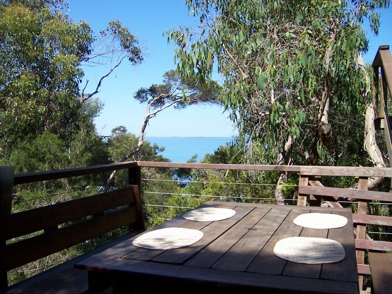 41 Bayside Drive, Walkerville VIC 3956