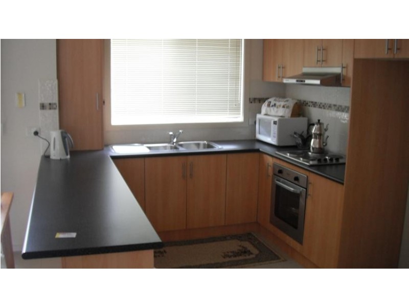 2/12 Nation Court, Inverloch VIC 3996