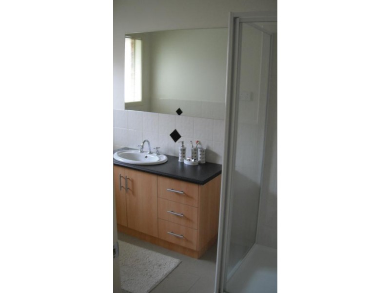 2/12 Nation Court, Inverloch VIC 3996