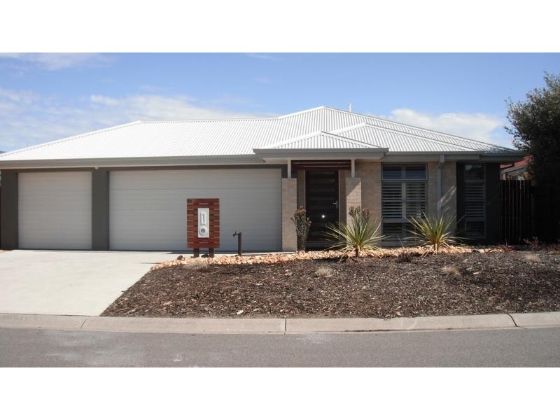 18 Mariner Place, Inverloch VIC 3996