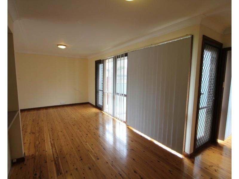 16/30 Cumberland Road, Ingleburn NSW 2565