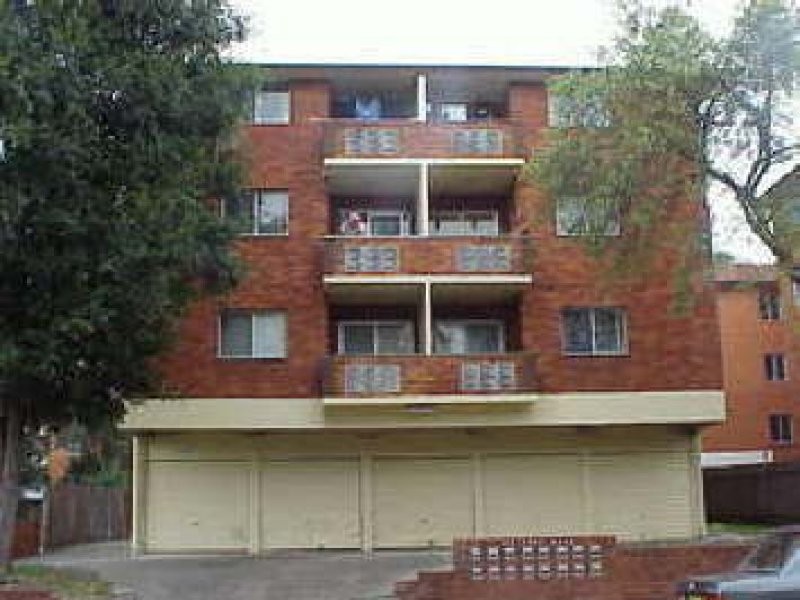 2/45 Speed Street, Liverpool NSW 2170