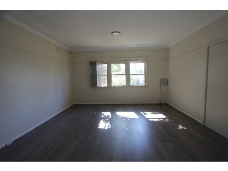 102 Atkinson St, Liverpool NSW 2170
