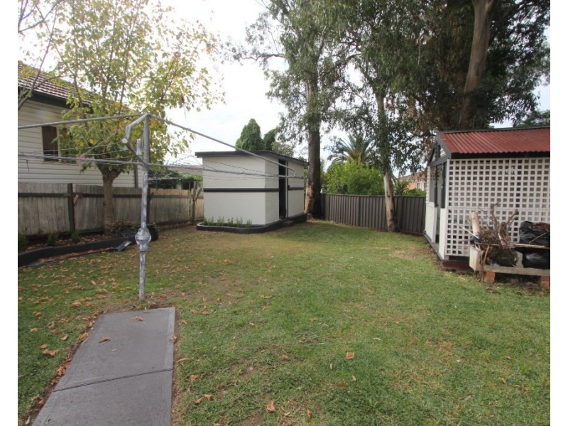 8 Bowden Street, Cabramatta NSW 2166