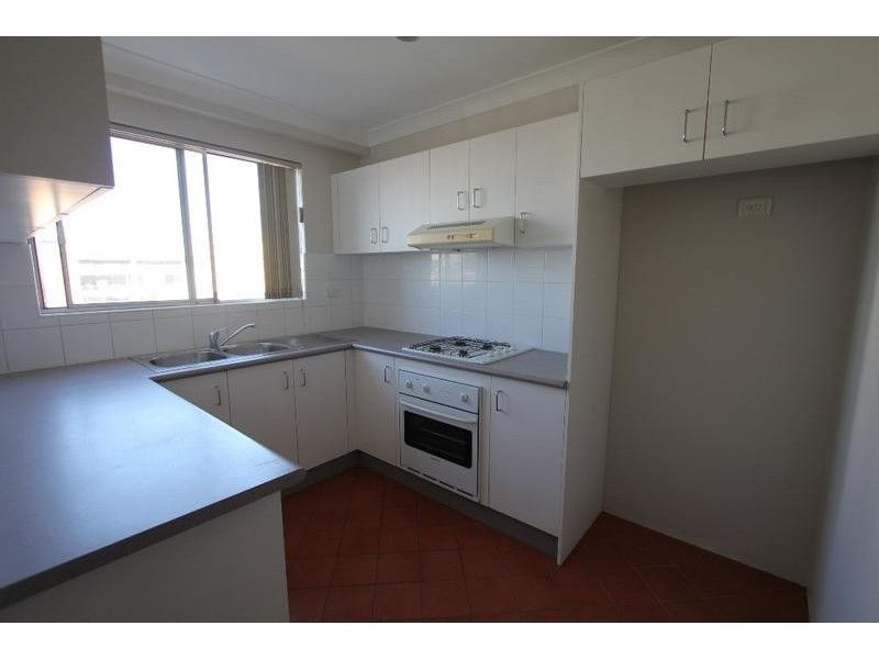 21/53 Bathurst Street, Liverpool NSW 2170