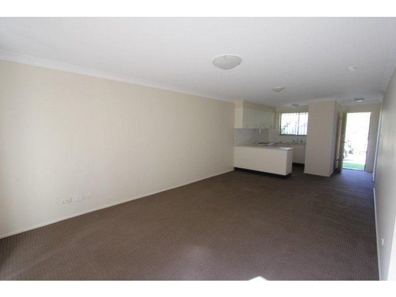 18/226 Harrow Road, Glenfield NSW 2167
