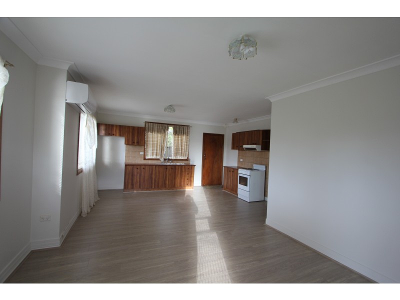 54 Lions Road, Lurnea NSW 2170