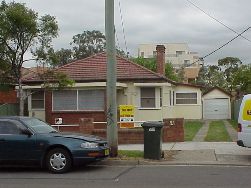 21 Bigge Street, Liverpool NSW 2170