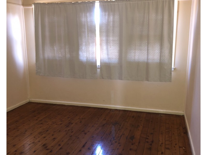 12 Violet Avenue, Liverpool NSW 2170