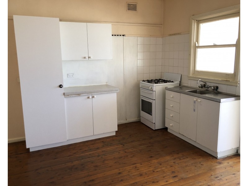 12 Violet Avenue, Liverpool NSW 2170