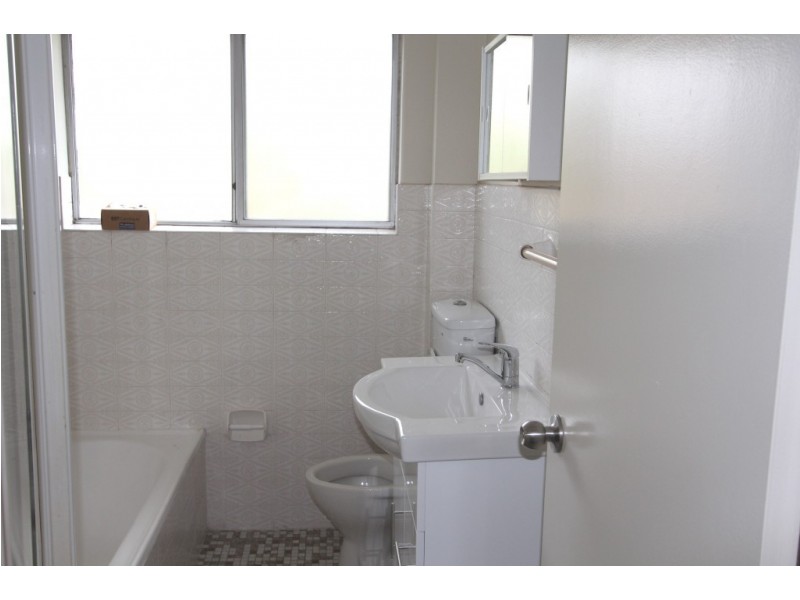 15/54 Castlereagh Street, Liverpool NSW 2170