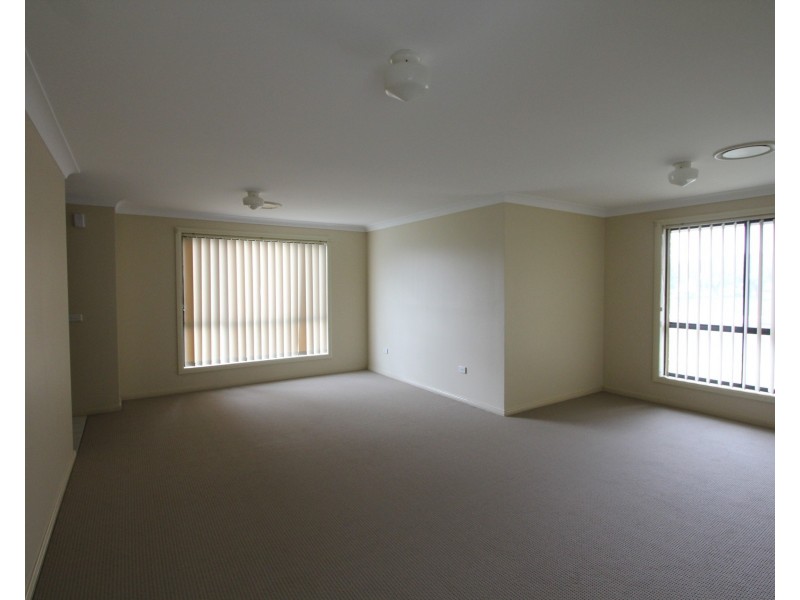 60 Weir Crescent, Lurnea NSW 2170