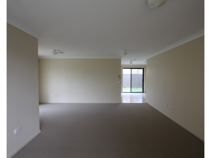 60 Weir Crescent, Lurnea NSW 2170