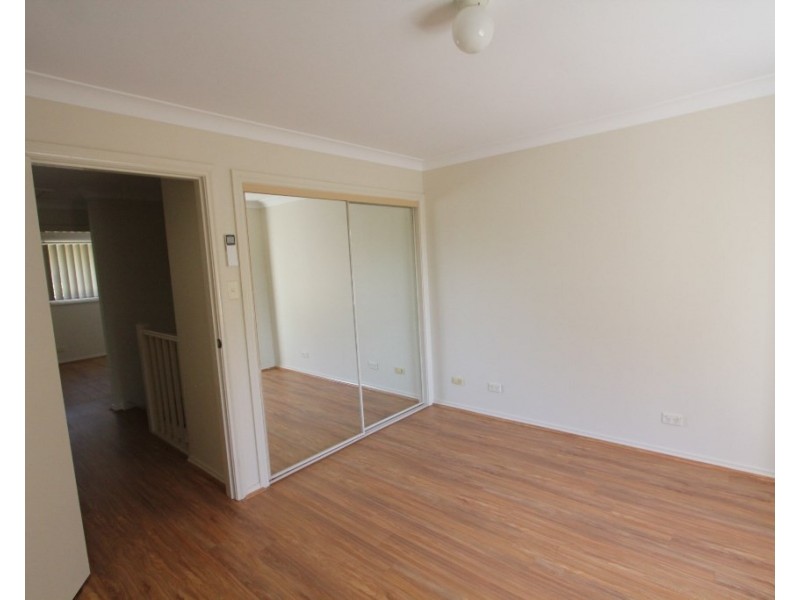 9/26 Wellwood Ave, Moorebank NSW 2170