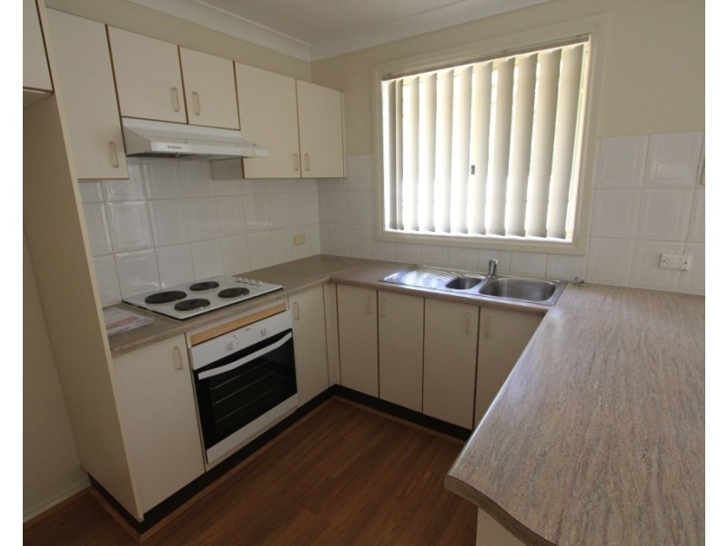 9/26 Wellwood Ave, Moorebank NSW 2170