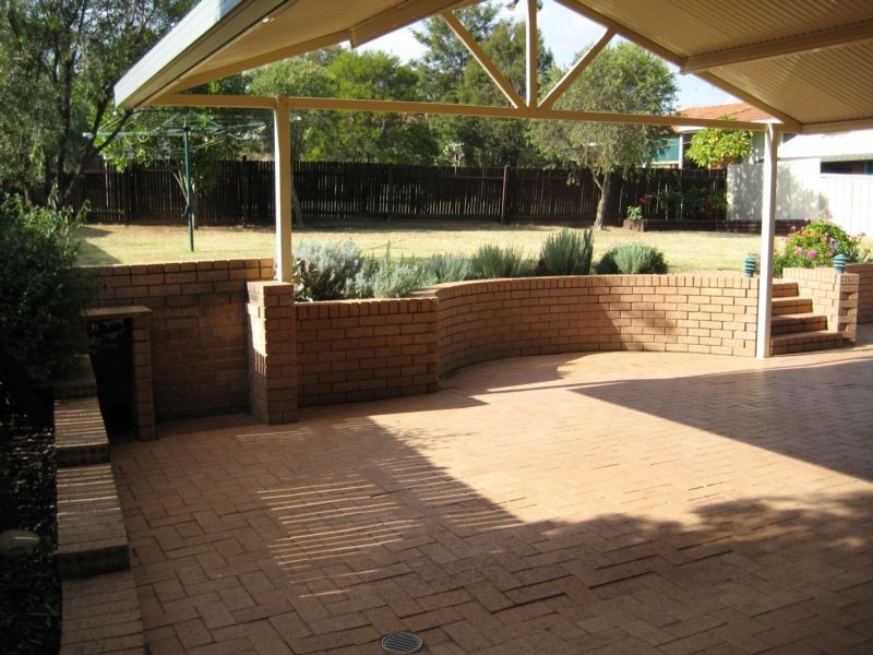 3 Henrietta Drive, Narellan Vale NSW 2567