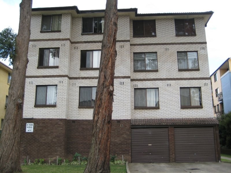 4/15-17 Charles Street, Liverpool NSW 2170