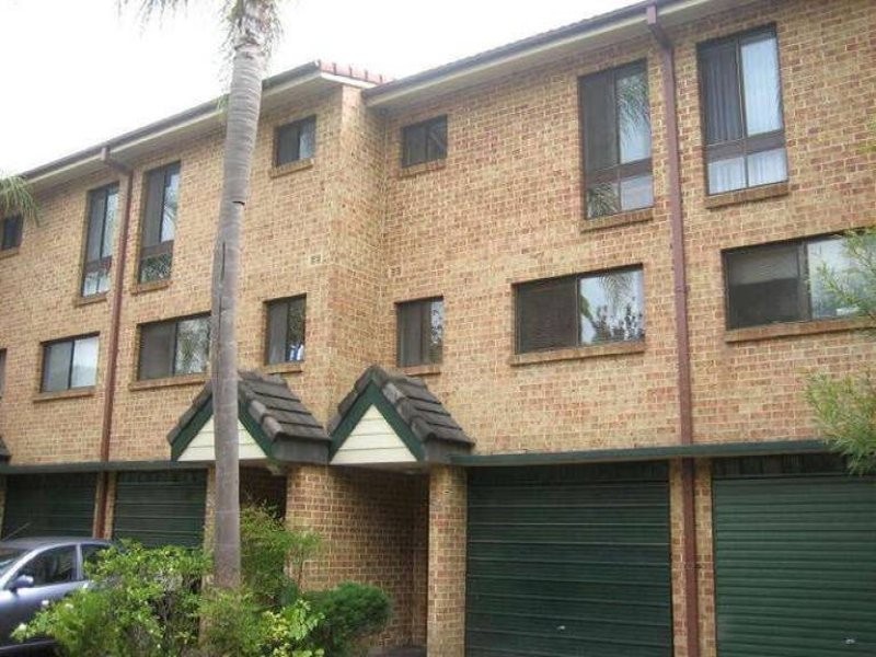 25/4 Ernest Avenue, Chipping Norton NSW 2170