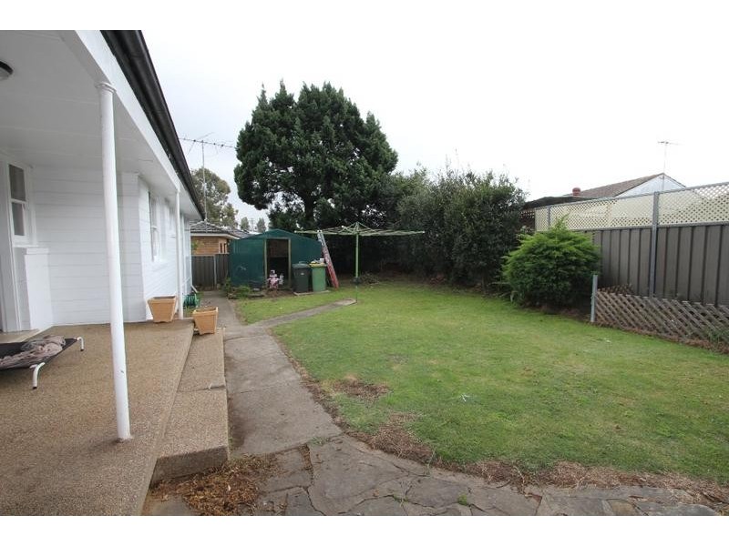 10 Hoys Road, Lansvale NSW 2166