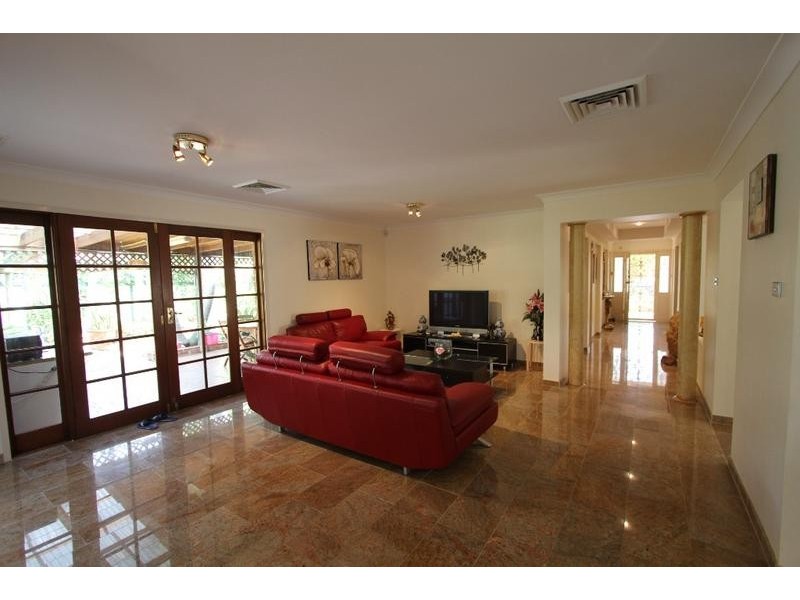 97 Central Avenue, Chipping Norton NSW 2170