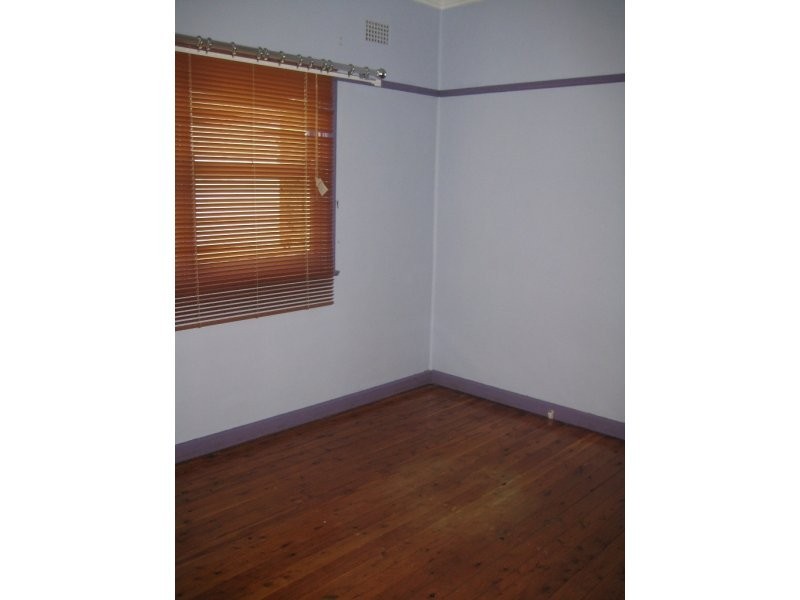 27 Dan Crescent, Lansvale NSW 2166