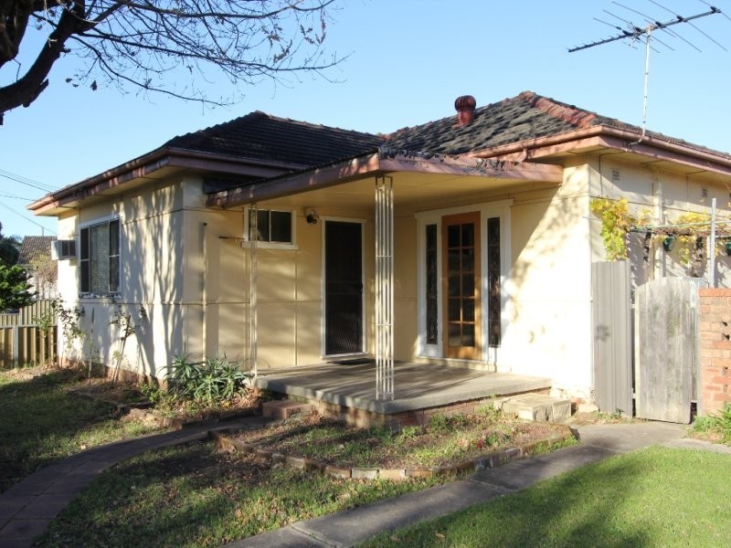 27 Dan Crescent, Lansvale NSW 2166