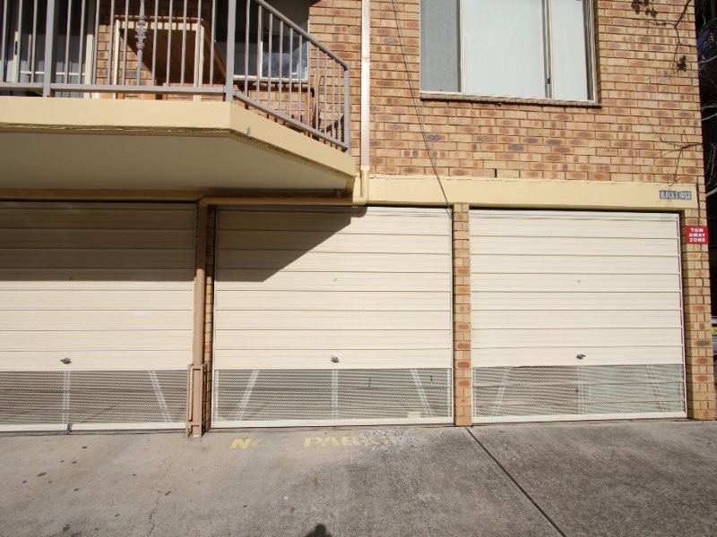 27/2 Riverpark Drive, Liverpool NSW 2170
