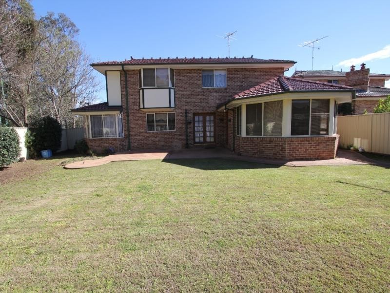 1 Cheltenham Street, Chipping Norton NSW 2170