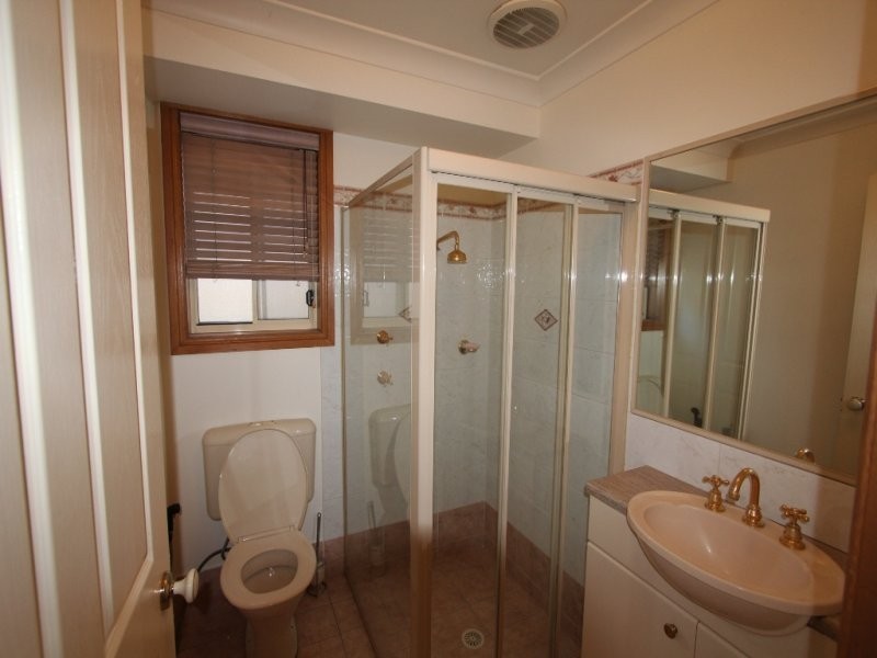 1 Cheltenham Street, Chipping Norton NSW 2170