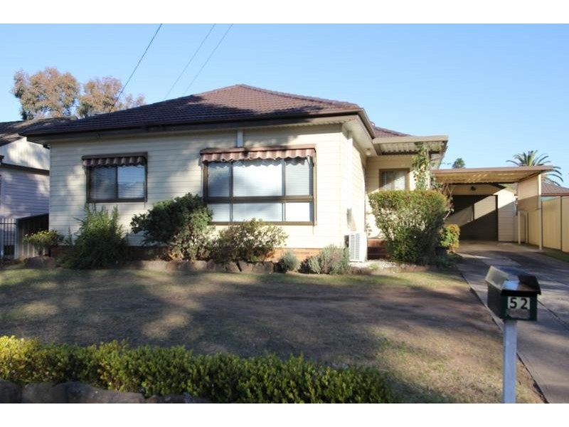 52 Medley Avenue, Liverpool NSW 2170