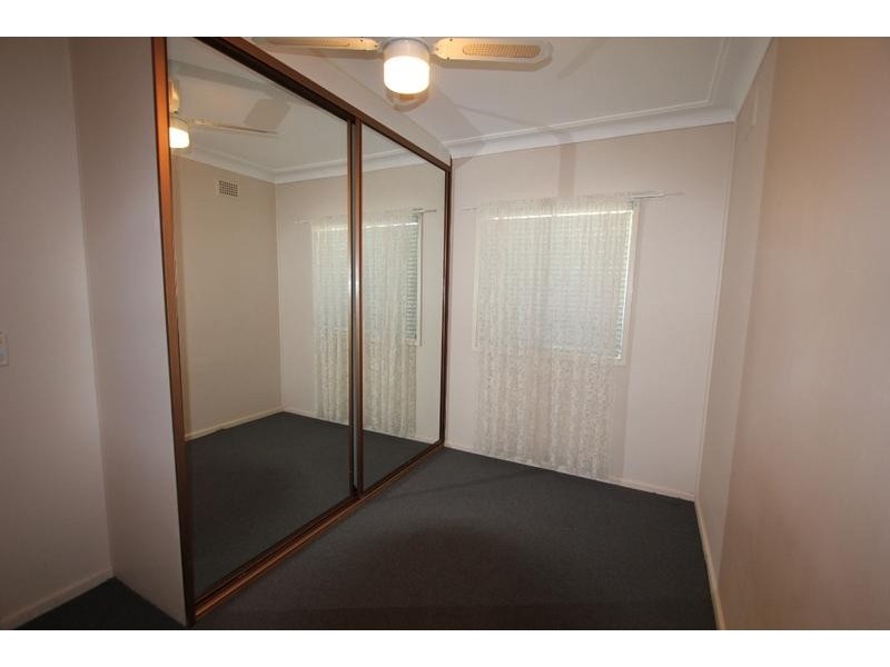 52 Medley Avenue, Liverpool NSW 2170