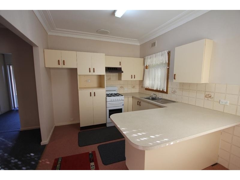 52 Medley Avenue, Liverpool NSW 2170