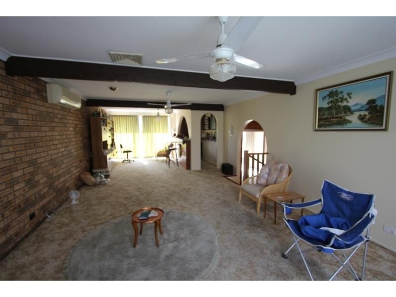 44 Wolverton Avenue, Chipping Norton NSW 2170