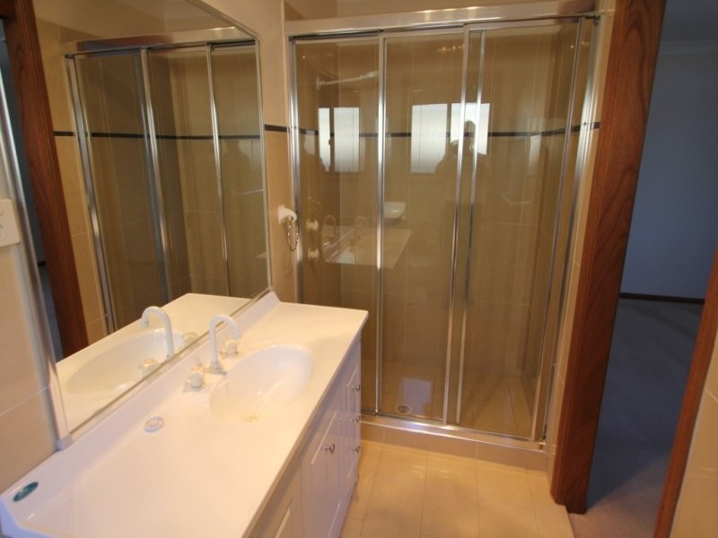 142B Alfred Road, Chipping Norton NSW 2170